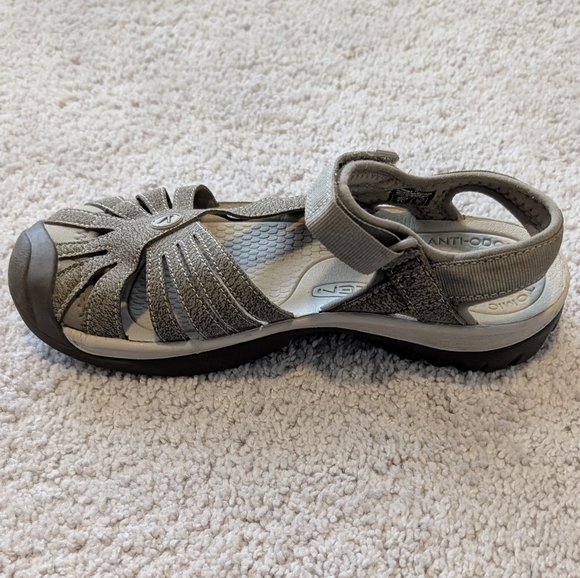 KEEN Rose Sandals Womens Size 7.5 Brindle/Shitake 1016729 Hiking Toe Bumper Arch - Picture 10 of 12